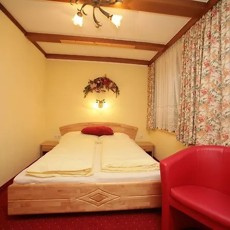 Chalet Fischer Apartment